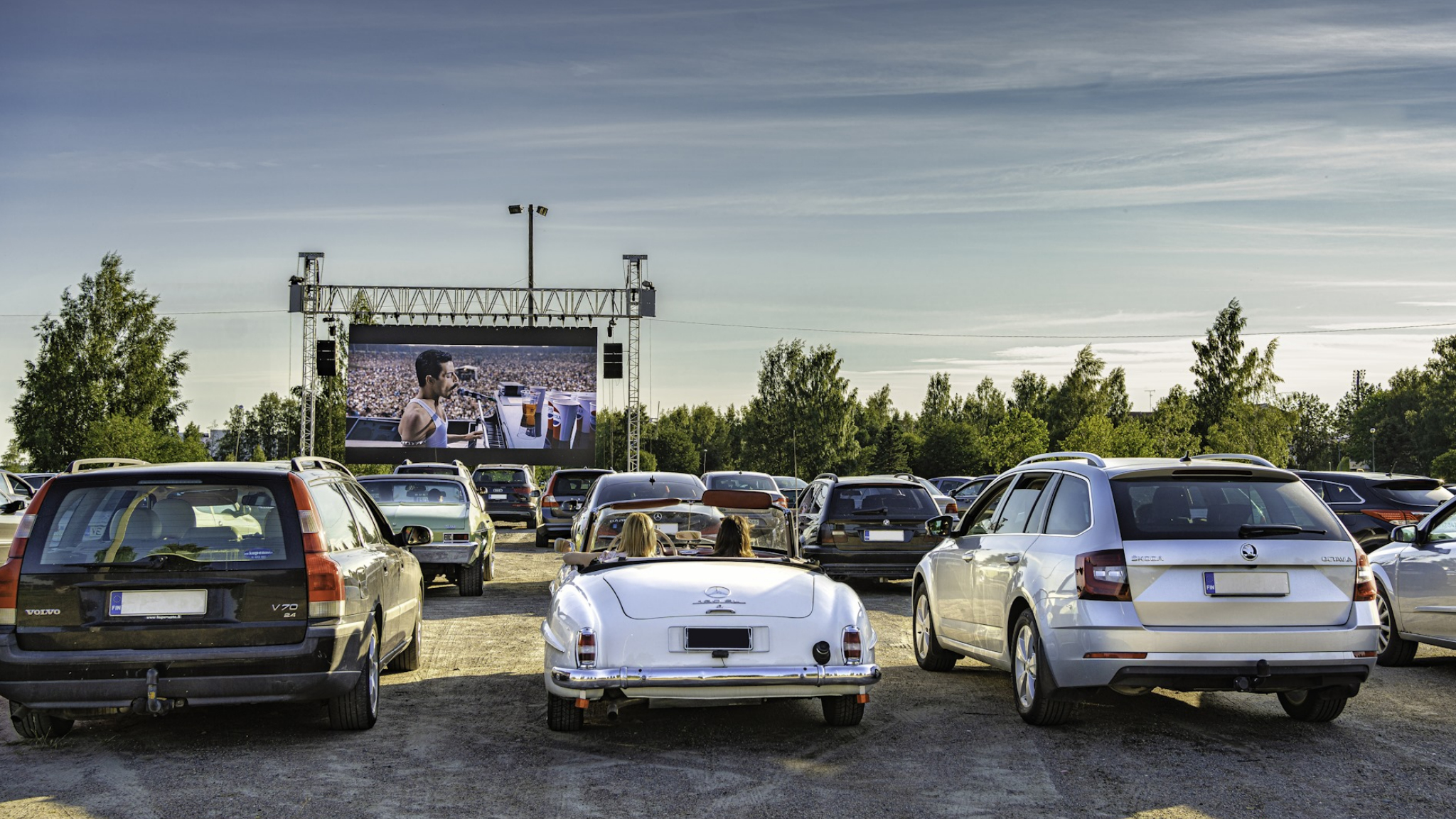 LED-Screen Drive-In elokuvatoteutuksessa Kemissä